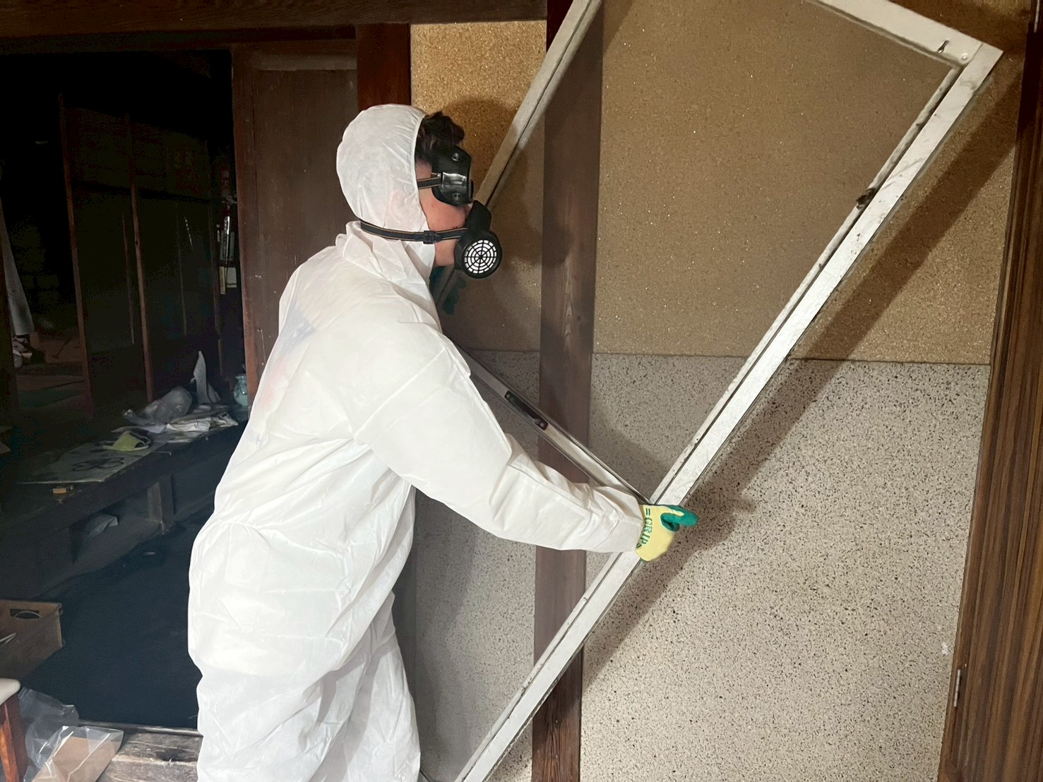 岡崎市 孤独死現場の特殊清掃と原状回復